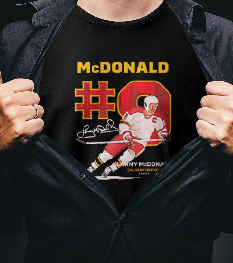 Lanny McDonald #9 Calgary Flames NHL Hockey Throwback Vintage Signature T-Shirt
