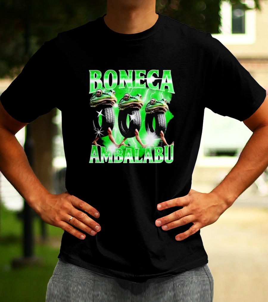 Boneca Ambalabu Frog Head With Tires And Green Lightning T-Shirt