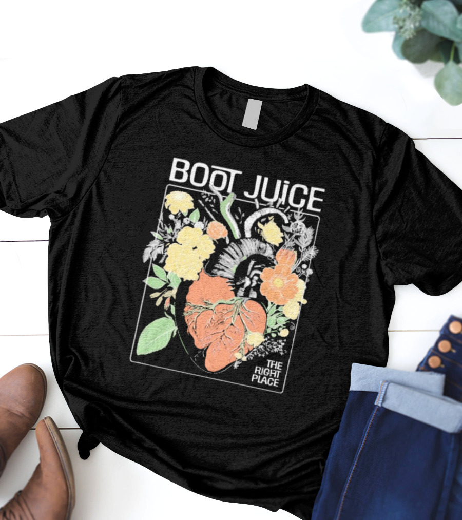 Boot Juice The Right Place Floral Heart Botanical Vintage Style T-Shirt