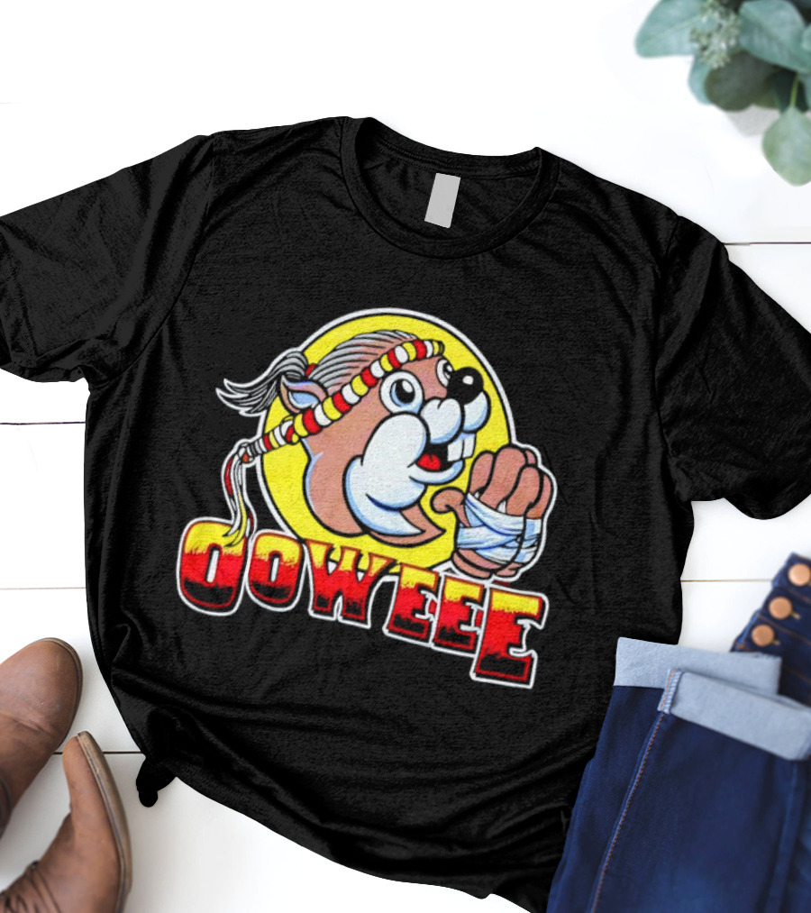 Buc-ee's Ooweee Muay Thai Beaver With Headband And Wrapped Fist T-Shirt