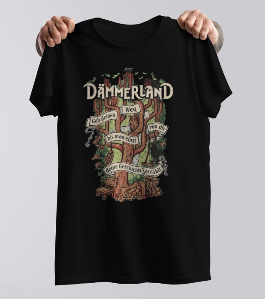 Dämmerland Geh Deinen Weg Lebensbaum Bis Man Einst Von Dir Deine Geschichte Erzählt T-Shirt