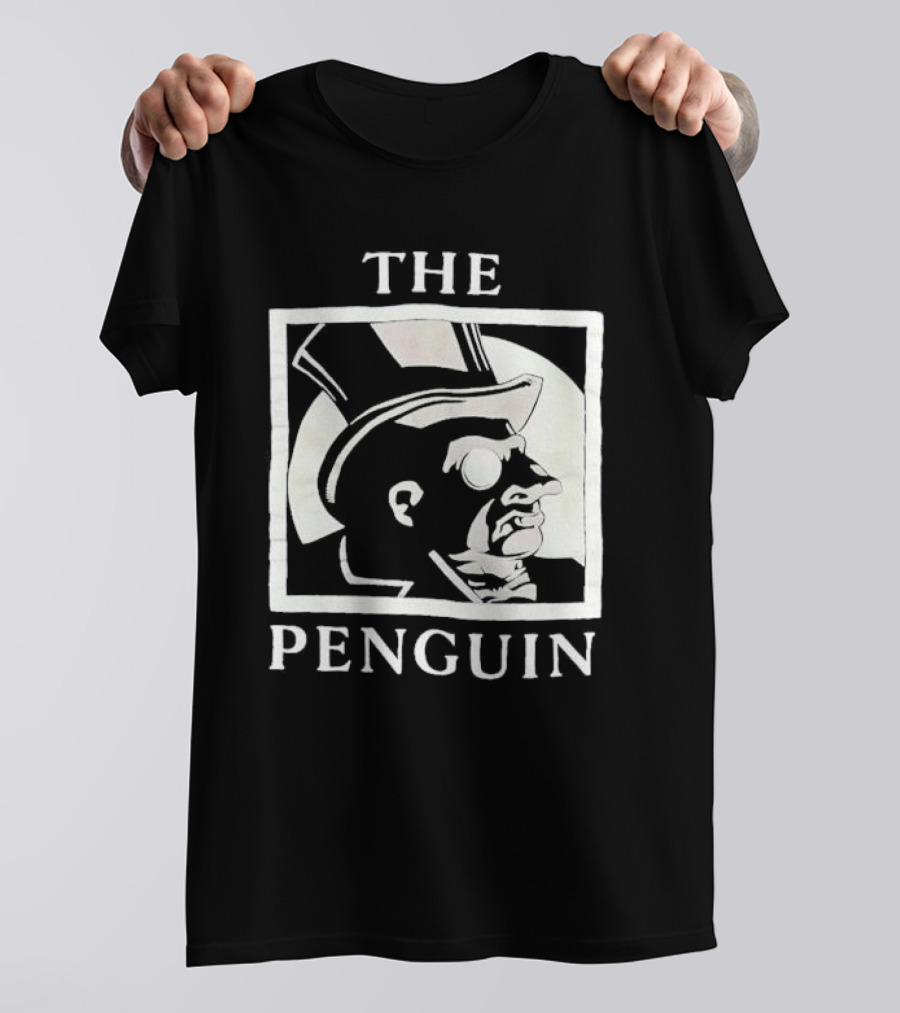 Batman Returns The Penguin Villain Silhouette Art T-Shirt