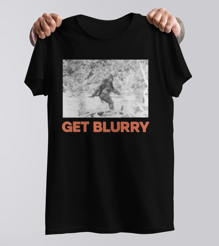 Blurry Creatures Get Blurry Bigfoot Image Classic Style T-Shirt