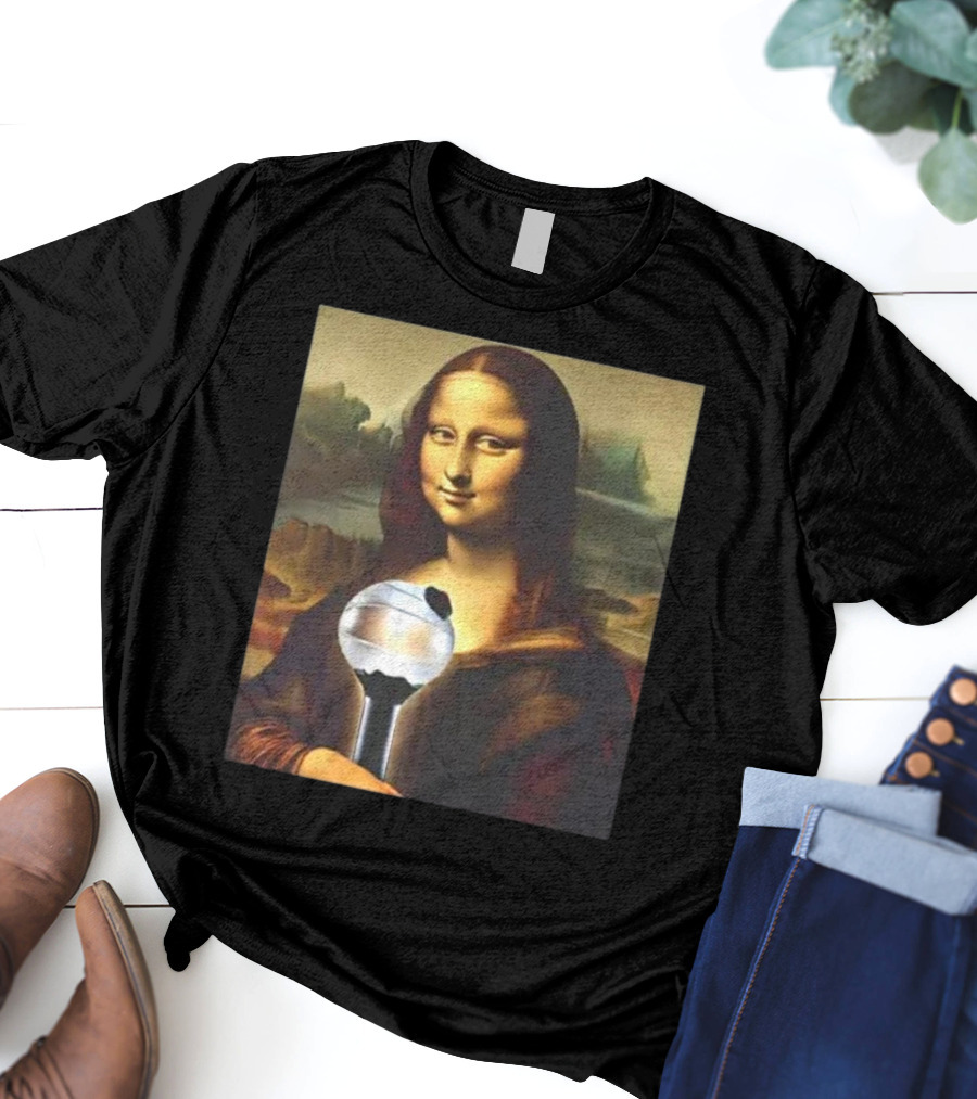 BTS J-hope Mona Lisa Holding ARMY Bomb T-Shirt