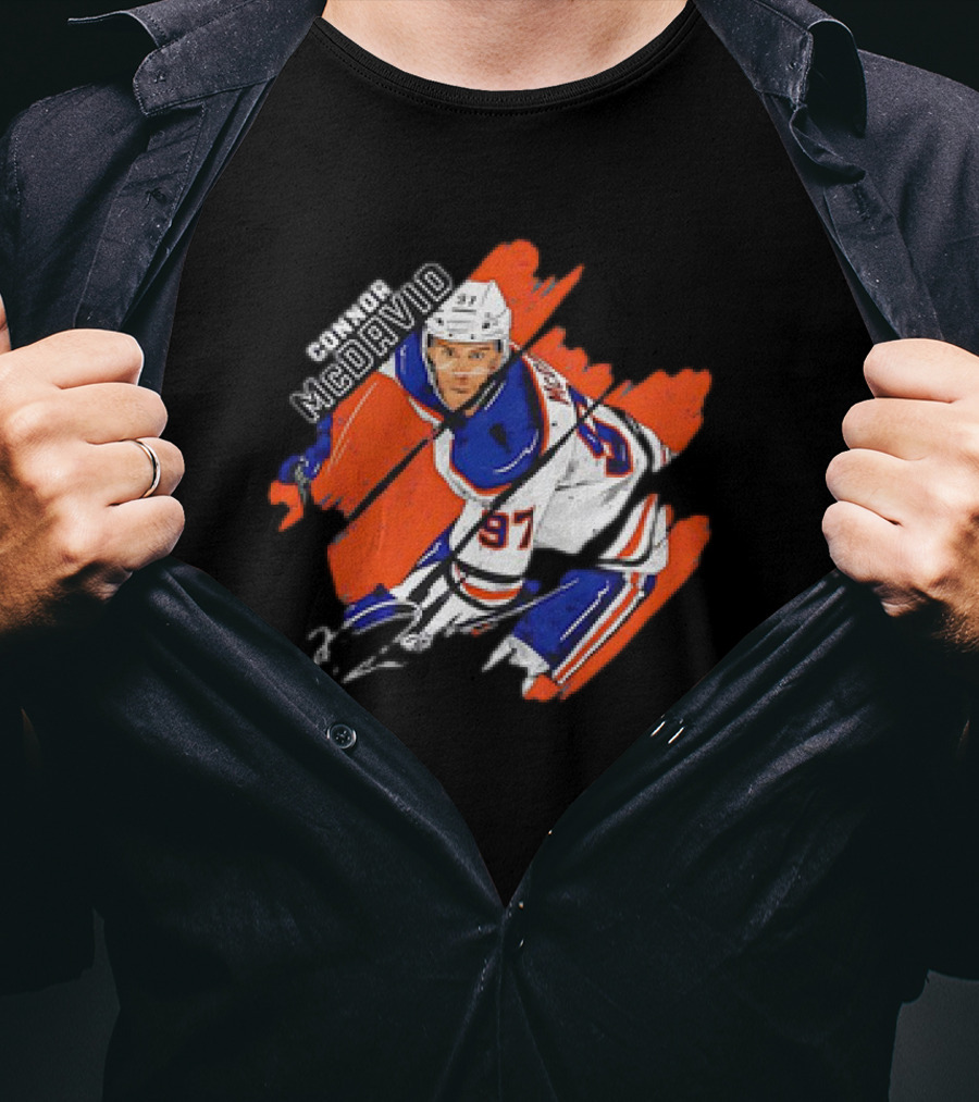 Connor McDavid Edmonton Oilers NHL Hockey Stripes Signature Vintage T-Shirt