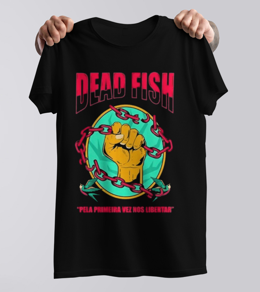 Dead Fish Pela Primeira Vez Nos Libartar T-Shirt