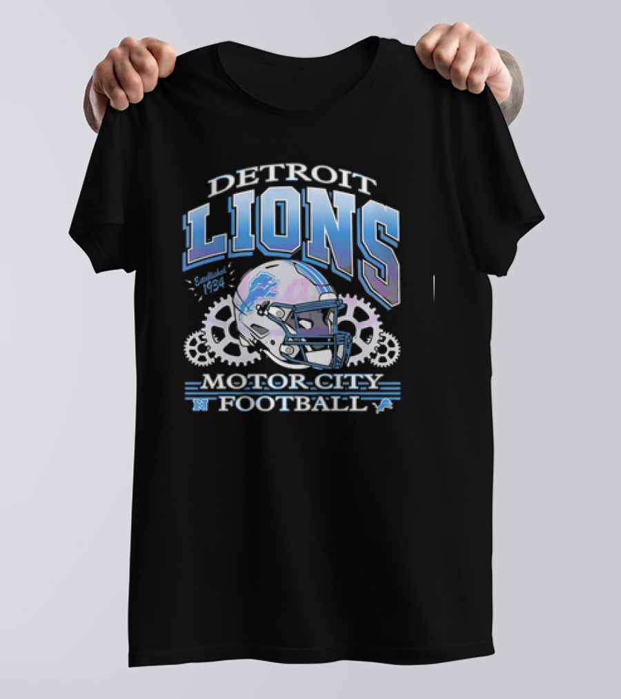 Detroit Lions Motor City Football Helmet Vintage Logo T-Shirt