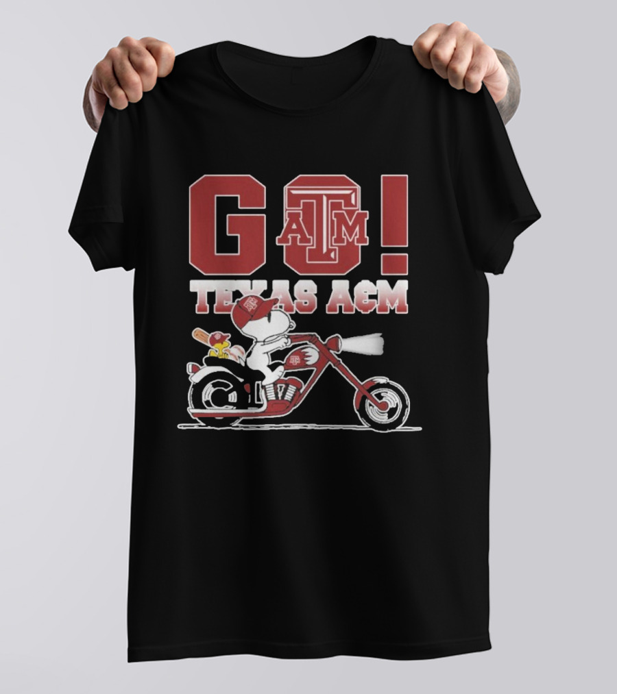 Go Texas A&m Snoopy Motoby T-Shirt