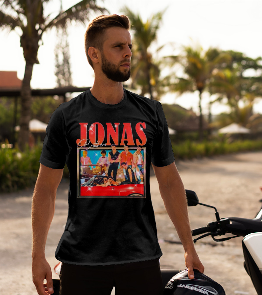 Jonas Brothers Band Retro Group Photo With Red Convertible T-Shirt