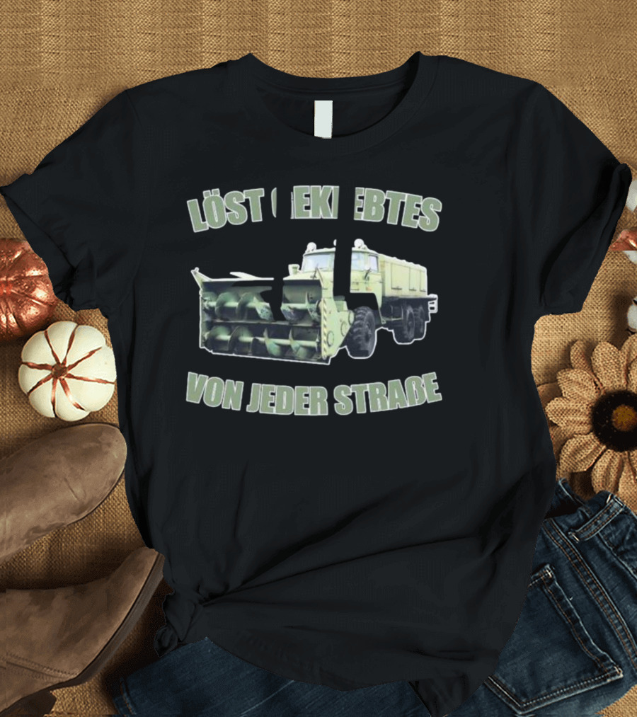 Löst Geklebtes Von Jeder Straße Snowplow Truck T-Shirt
