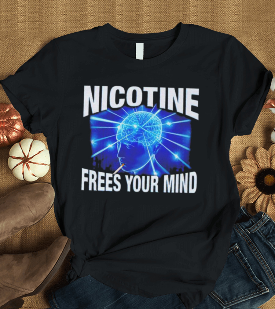 Nicotine Frees Your Mind Electric Brain Smoke Effect T-Shirt