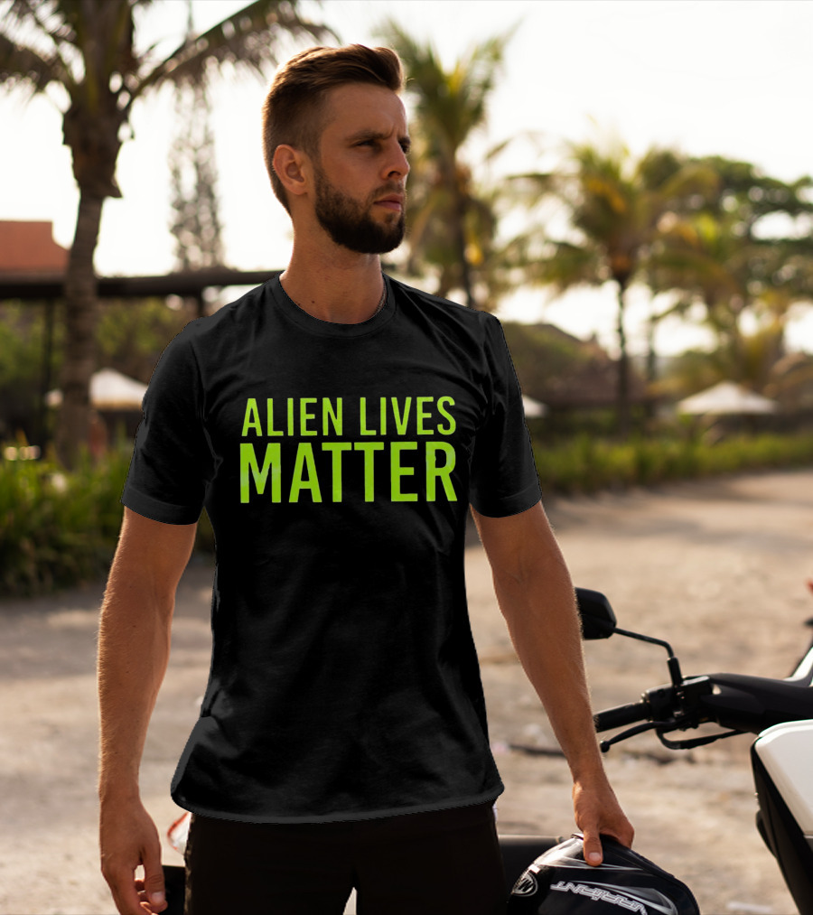ALIEN LIVES MATTER T-Shirt