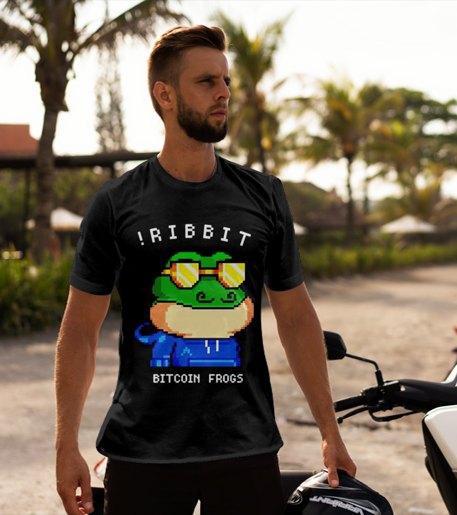 Ribbit Bitcoin Frogs Pixel Art Frog With Sunglasses T-Shirt
