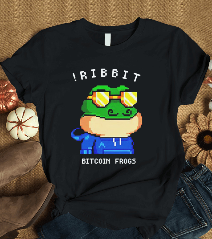 Ribbit Bitcoin Frogs Pixel Art Frog With Sunglasses T-Shirt