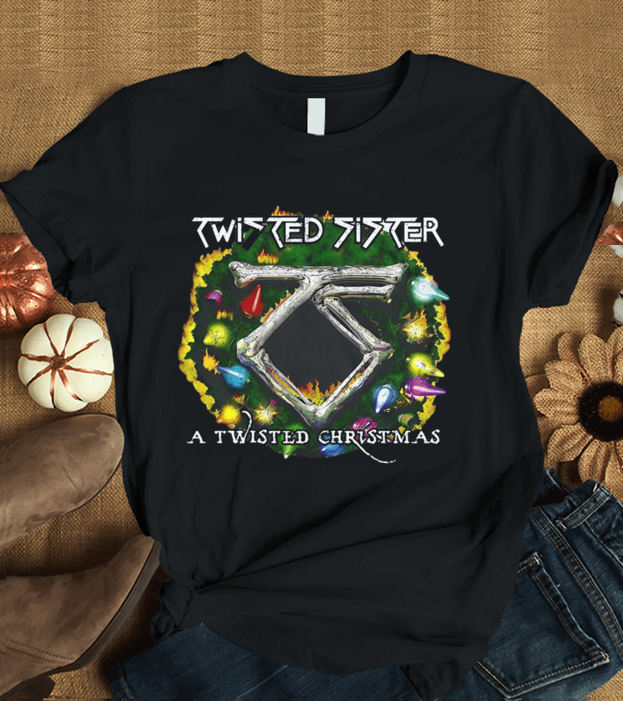 Twisted Sister A Twisted Christmas Holiday Wreath With Bones And Ornaments T-Shirt