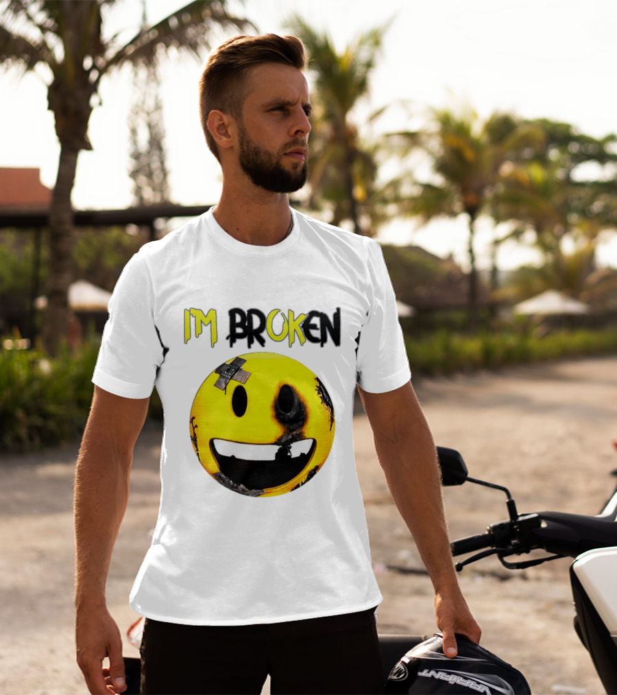 I'M BROKEN Smiley Burned And Patched Emo Smiley Face T-Shirt