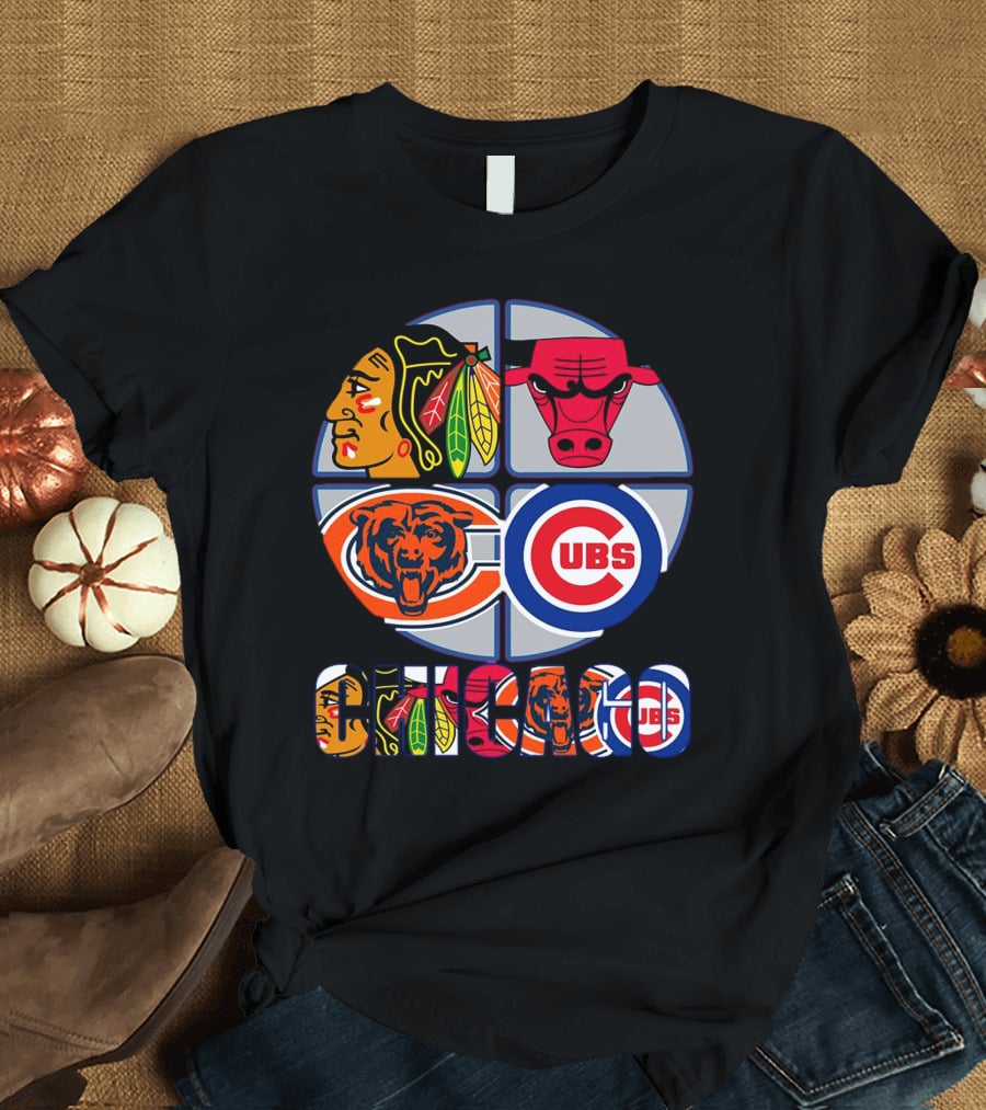 Chicago Sports Blackhawks Bulls Bears Cubs T-Shirt
