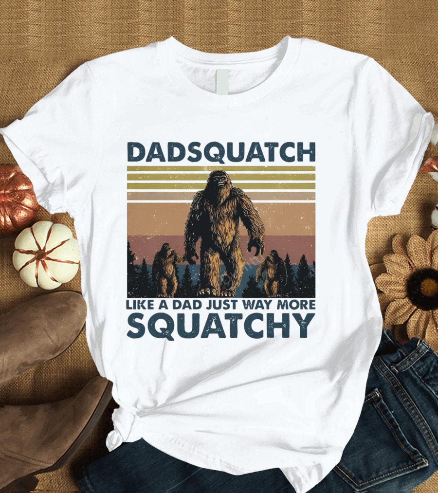 Dadsquatch Like A Dad Just Way More Squatchy Vintage Father's Day Retro Sunset T-Shirt