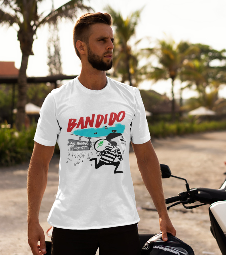 Bandido Ándale Wrestling Heist Comic Style With Luchador Ring And Money Bag T-Shirt