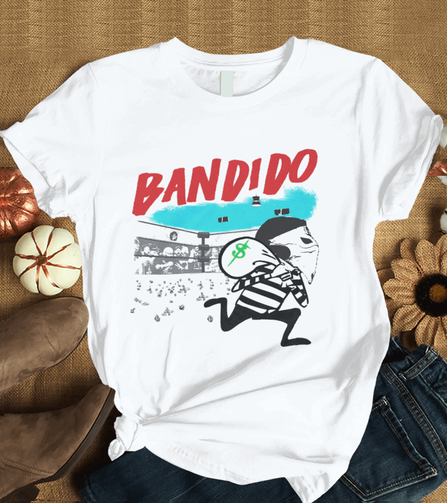 Bandido Ándale Wrestling Heist Comic Style With Luchador Ring And Money Bag T-Shirt