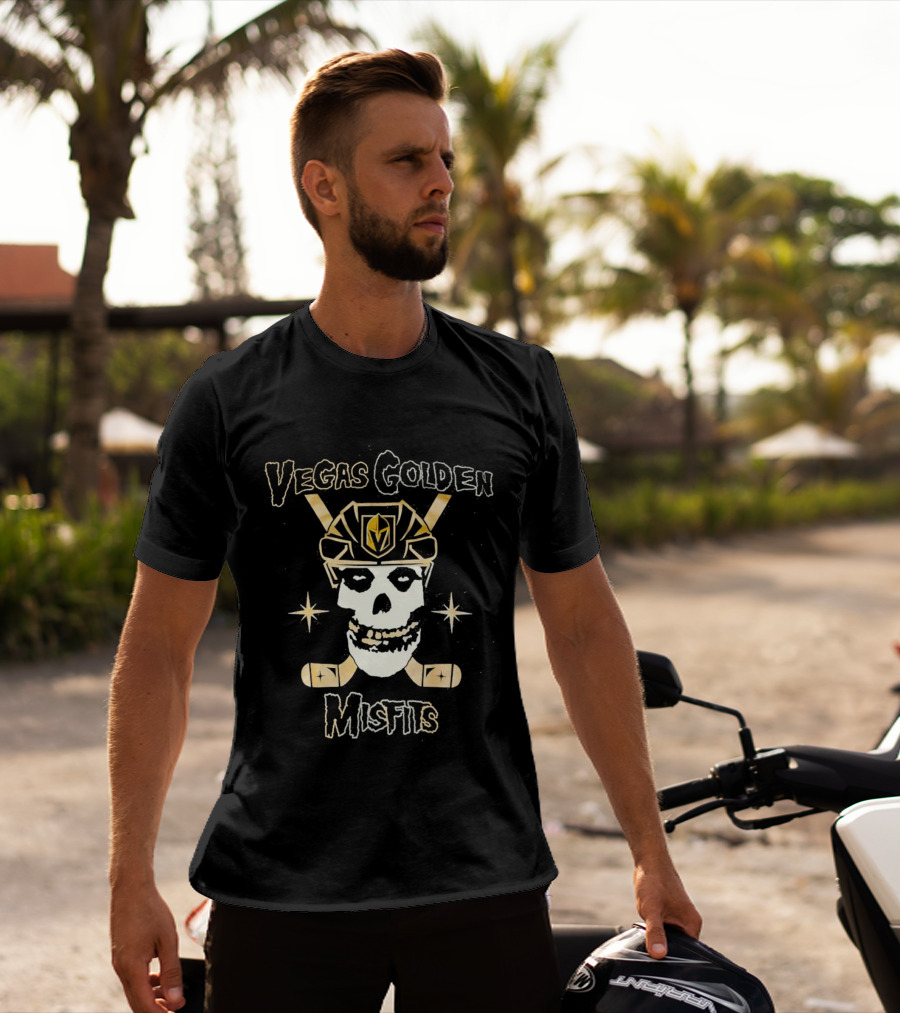 Vegas Golden Knights Misfits Skull And Crossed Hockey Sticks T-Shirt