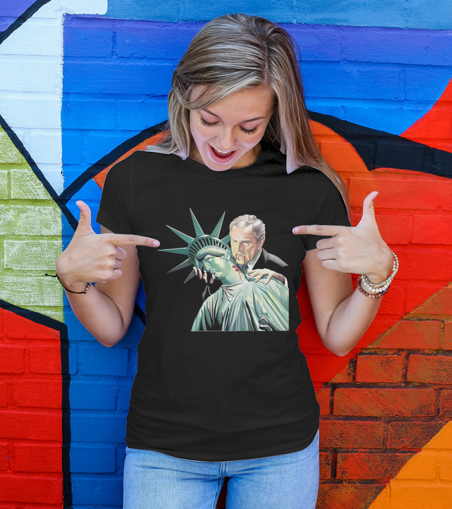 George Bush As Vampire Biting Statue Of Liberty T-Shirt