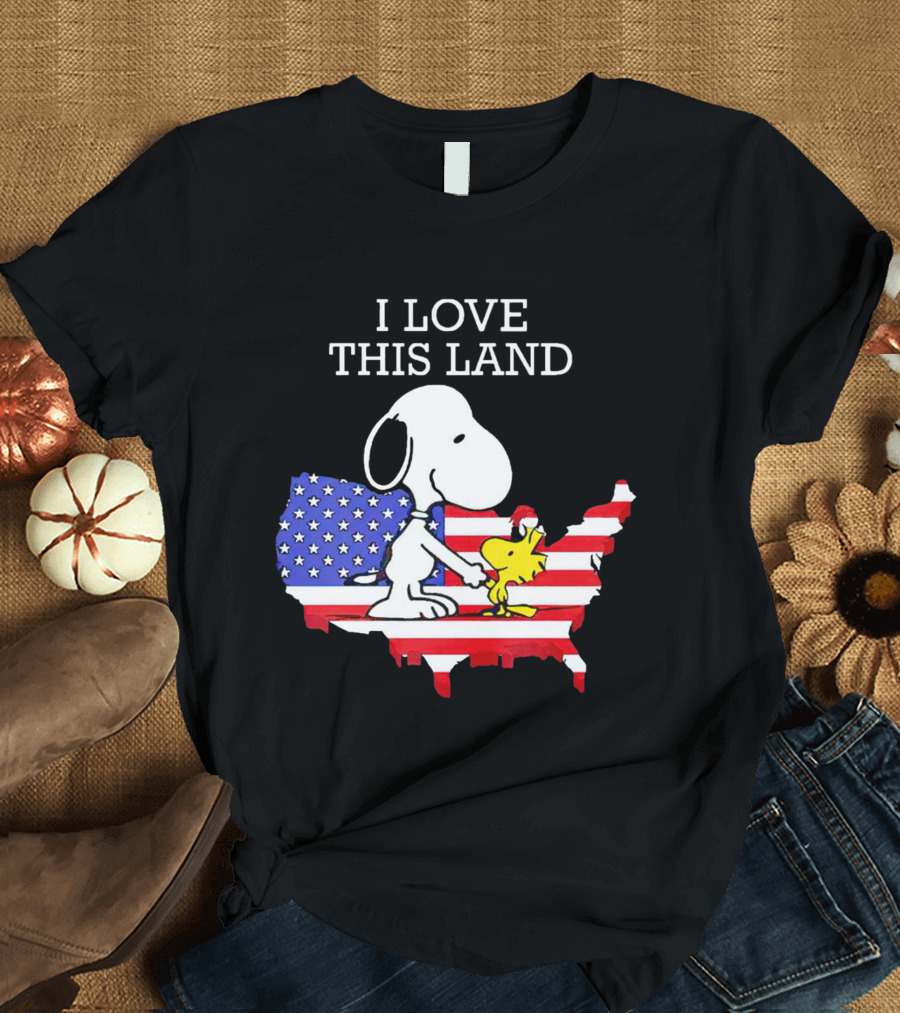 Snoopy Woodstock I Love This Land American Flag USA Map T-Shirt