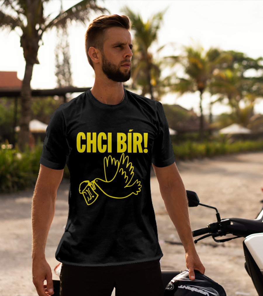 CHCI BÍR Beer Dove With Mug T-Shirt