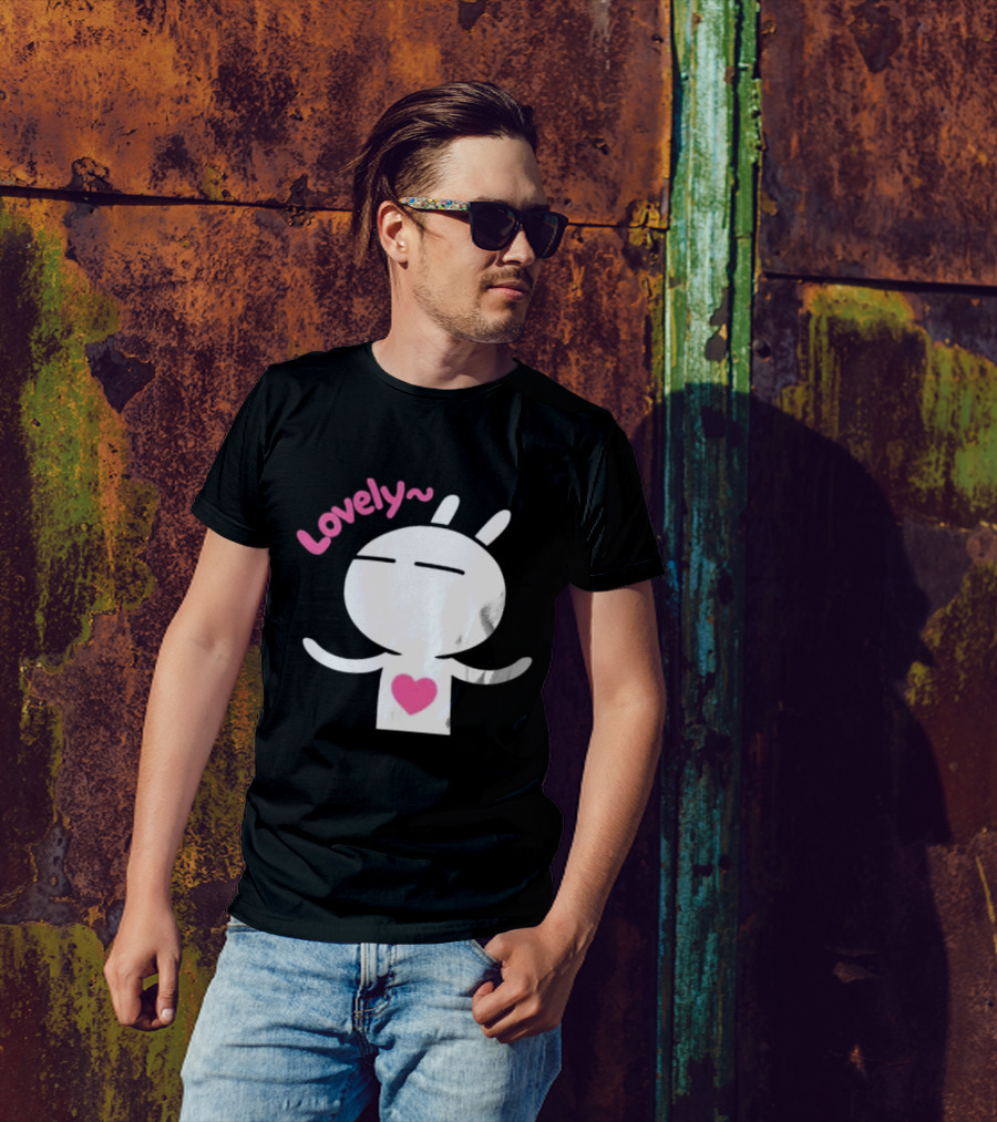 Lovely Emotion Tuzki Character With Heart T-Shirt