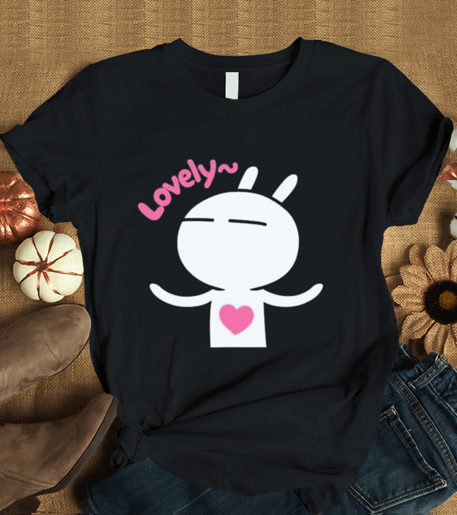 Lovely Emotion Tuzki Character With Heart T-Shirt