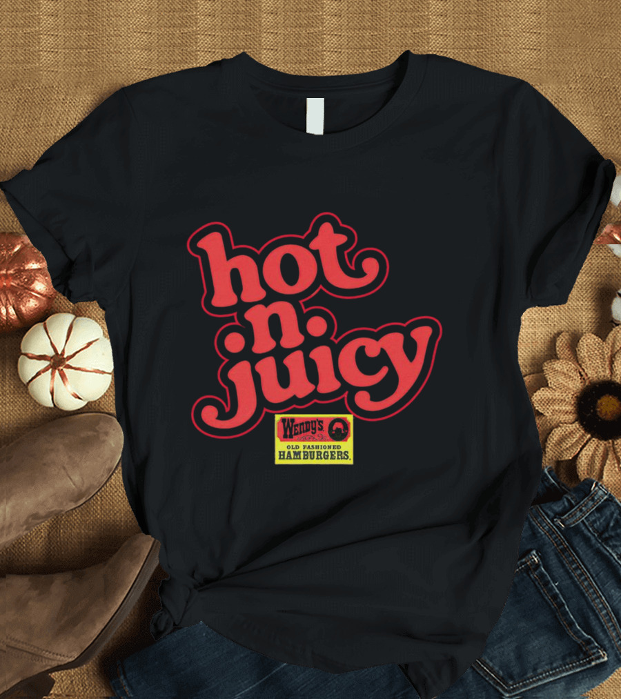 Wendy's Hot N Juicy Old Fashioned Hamburgers T-Shirt