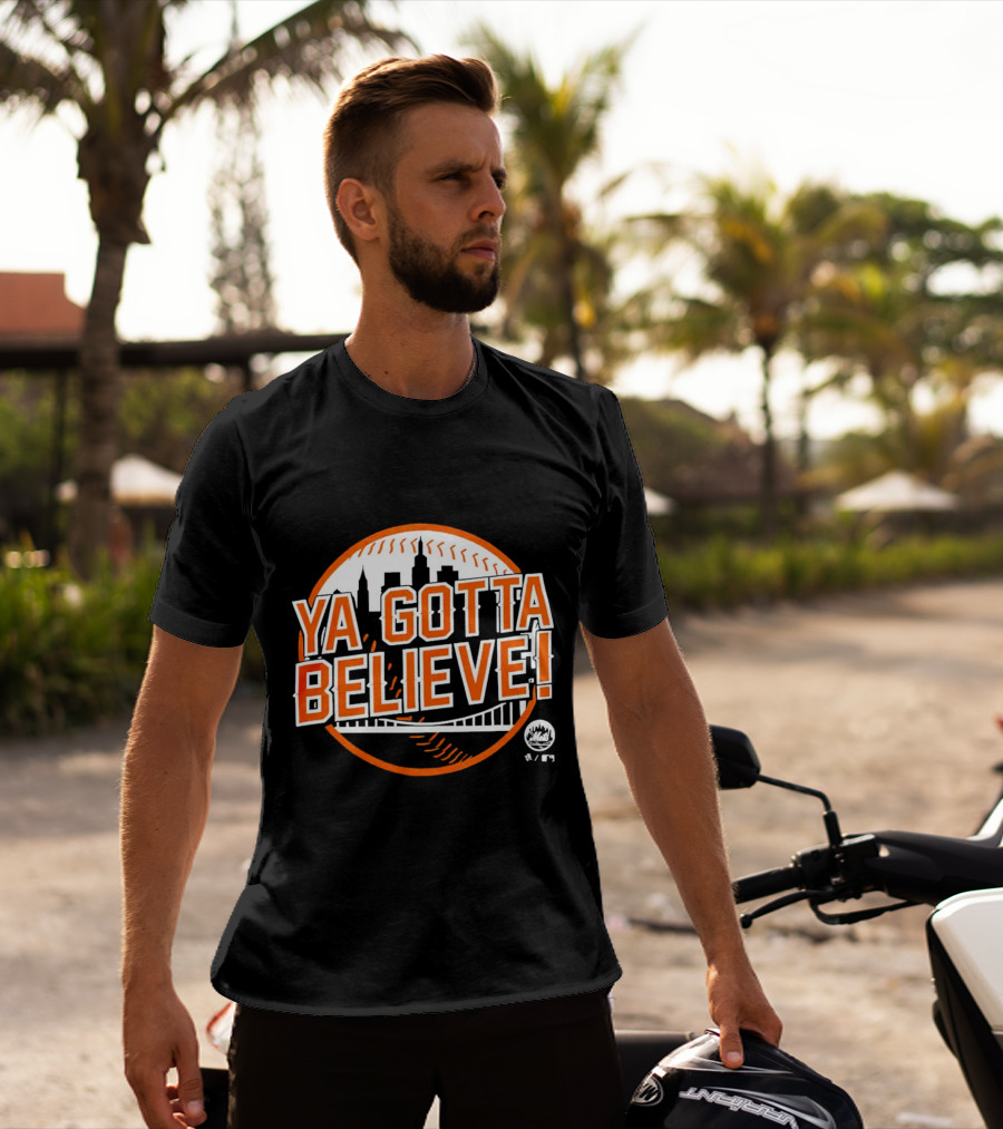 Ya Gotta Believe New York Mets Skyline Baseball T-Shirt