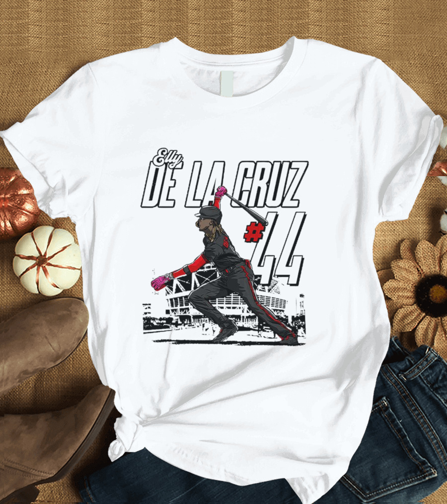 Elly De La Cruz #44 Cincinnati Reds MLBPA Action Pose Stadium Background T-Shirt