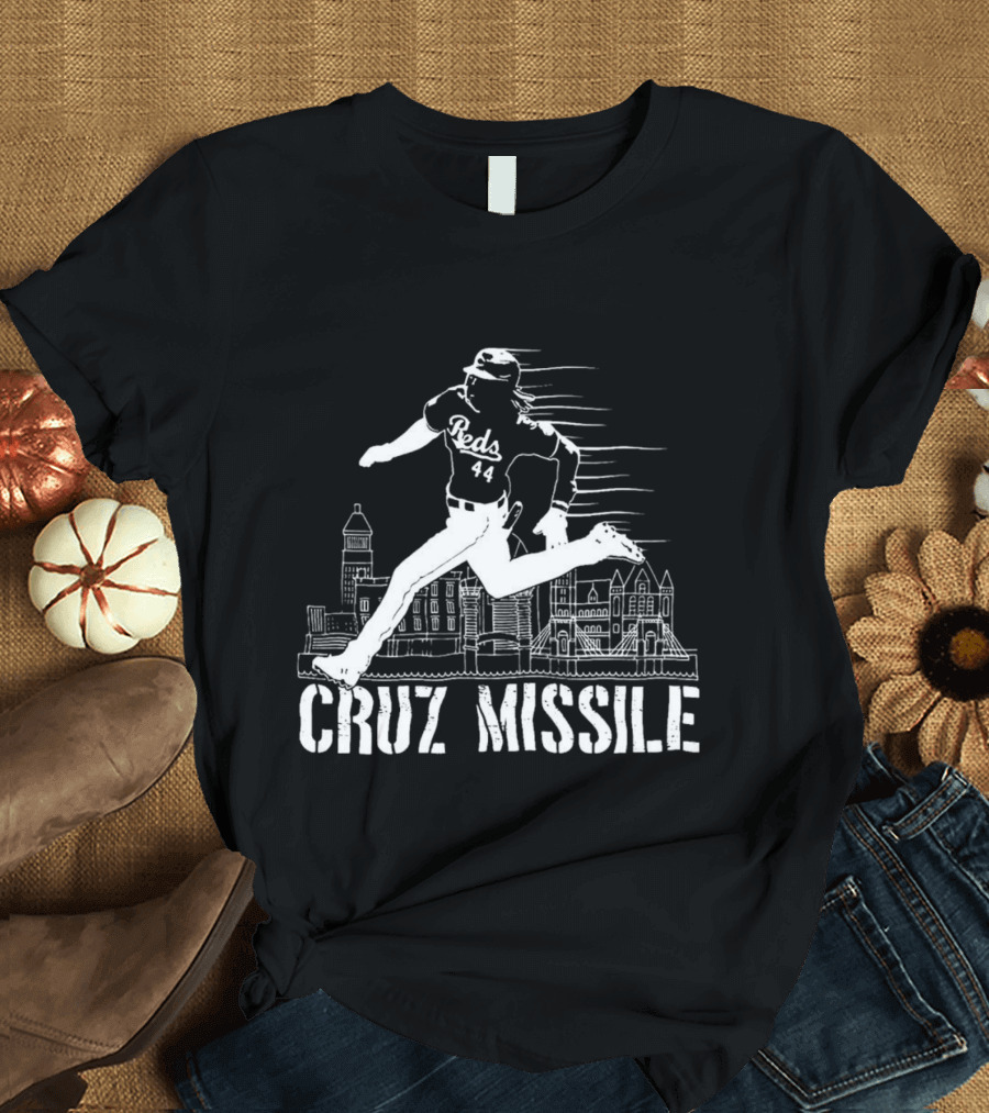 Cruz Missile Elly De La Cruz Cincinnati Reds 44 Running Skyline T-Shirt