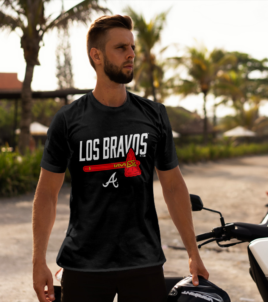 Los Bravos Atlanta Braves Axe T-Shirt