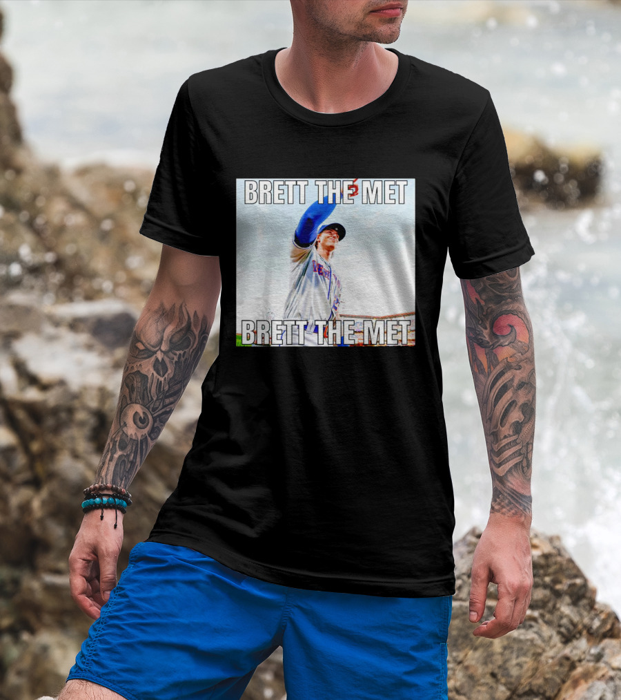 Brett The Met Baseball Player At New York Stadium T-Shirt