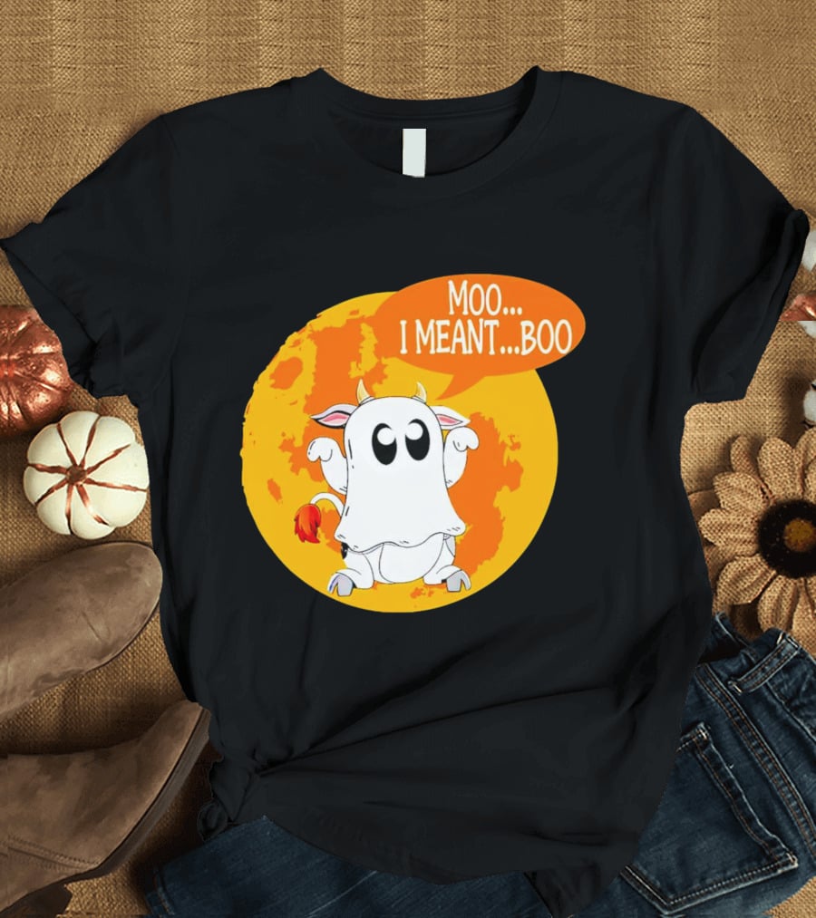 Moo I Meant Boo Ghost Cow Halloween Costume T-Shirt
