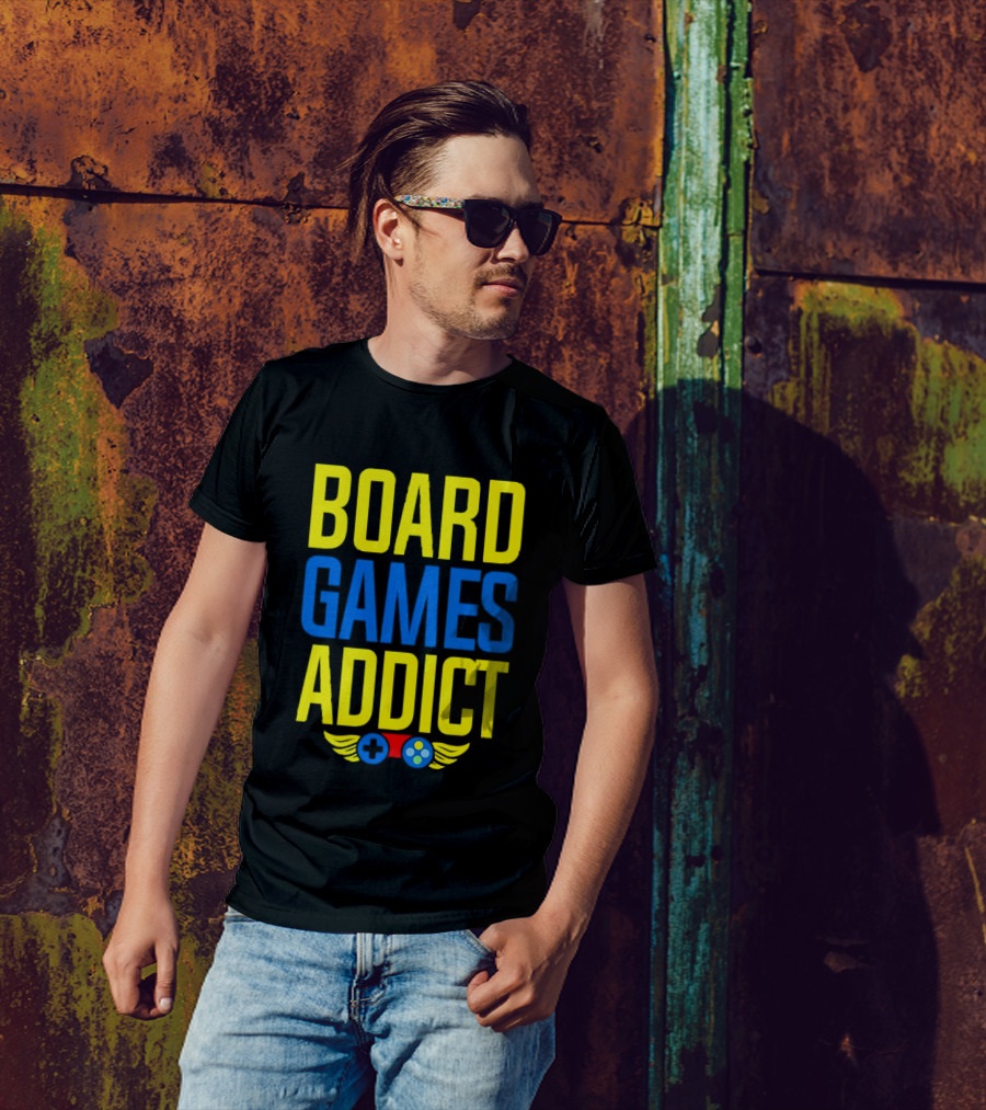 BOARD GAMES ADDICT CONTROLLER WINGS T-Shirt