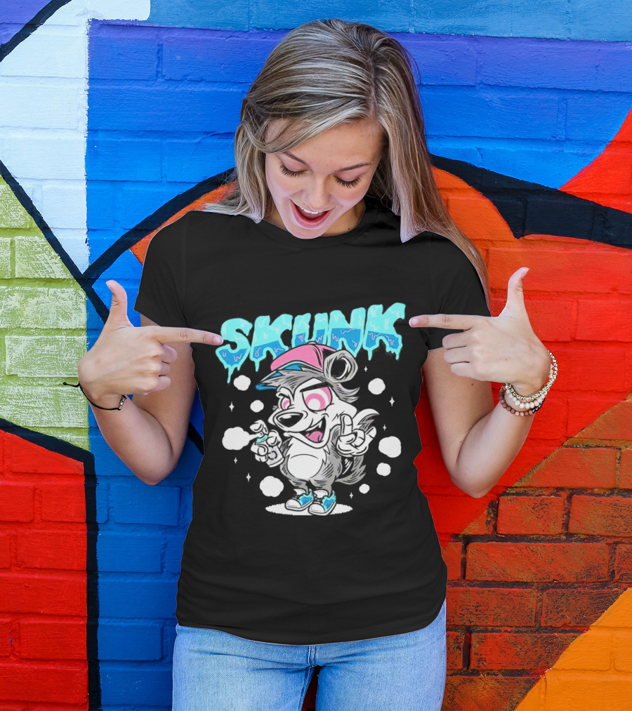 Skunk Grafiti Cartoon Hip Hop Character With Cap And Spray Paint T-Shirt