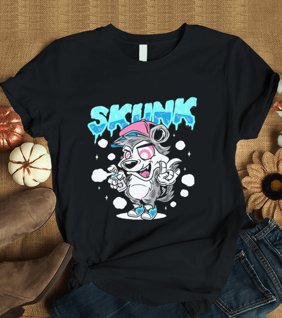 Skunk Grafiti Cartoon Hip Hop Character With Cap And Spray Paint T-Shirt