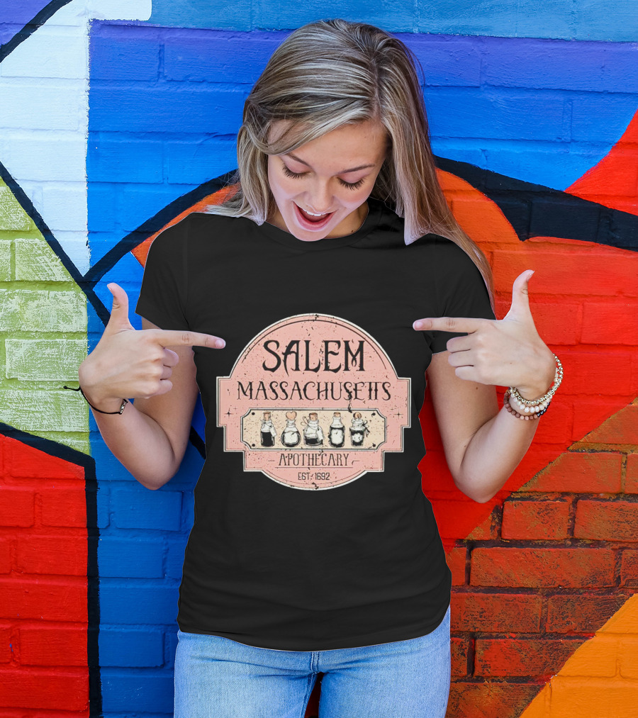 Salem Massachusetts Apothecary Est. 1692 Halloween T-Shirt