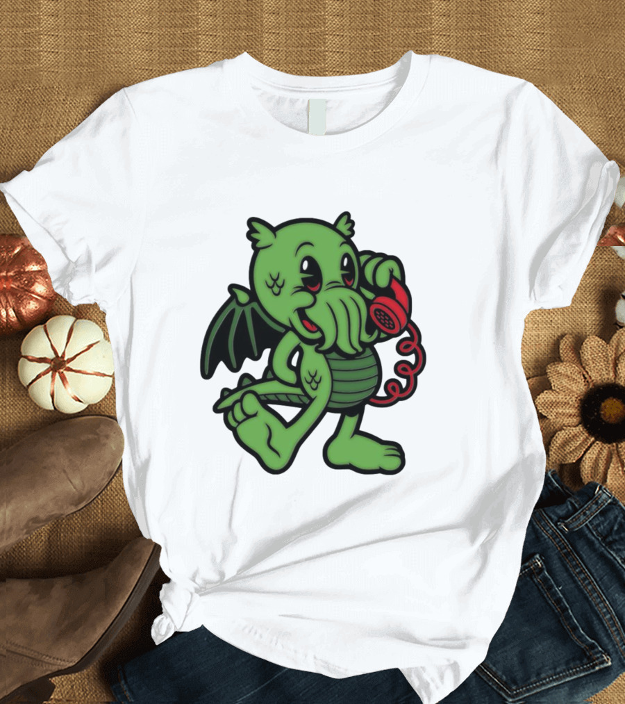 Chubby Cthulhu Phone Call Cartoon With Red Retro Telephone T-Shirt