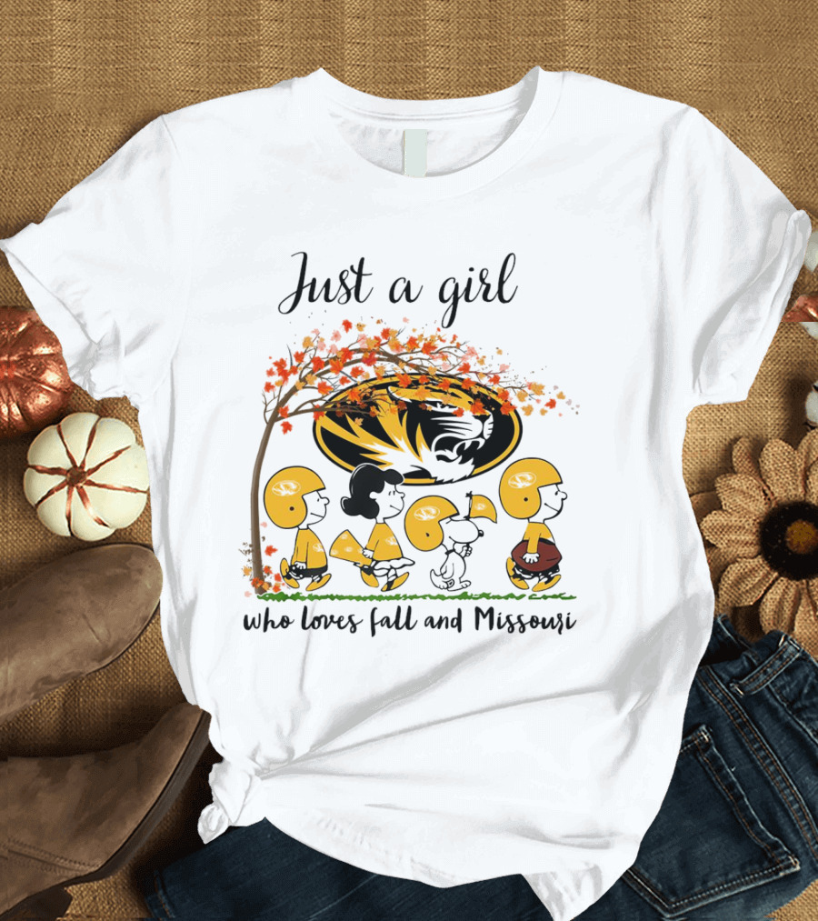 Just A Girl Who Loves Fall And Missouri Peanuts Cartoon Halloween Football Tiger Leaves T-Shirt