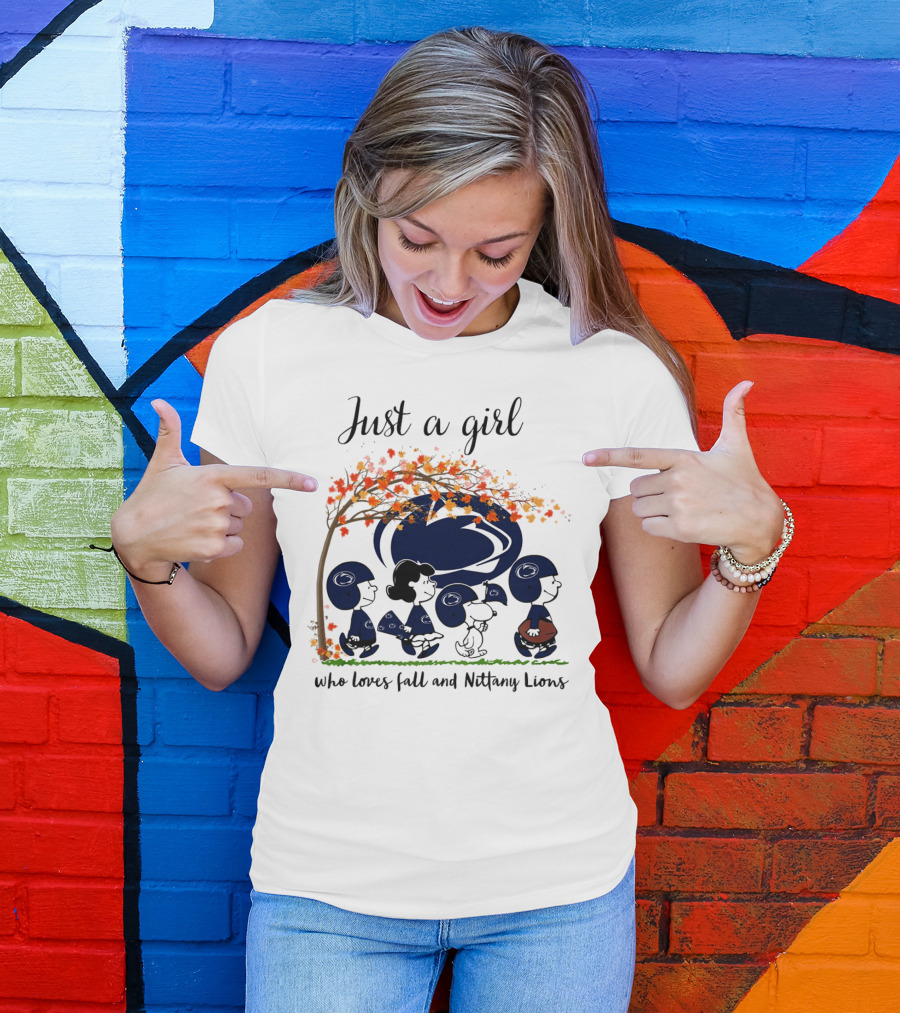 Just A Girl Who Loves Fall And Nittany Lions Peanuts Cartoon Halloween T-Shirt
