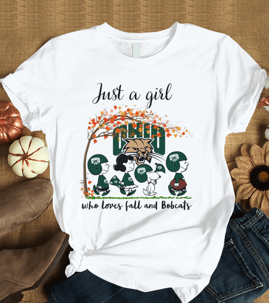 Just A Girl Who Loves Fall And Ohio Bobcats Peanuts Cartoon T-Shirt