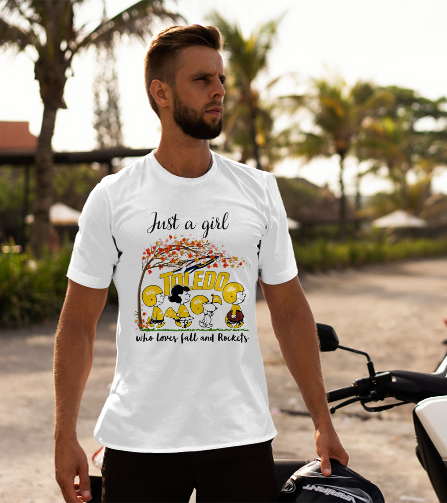 Just A Girl Who Loves Fall And Toledo Rockets Peanuts Cartoon T-Shirt