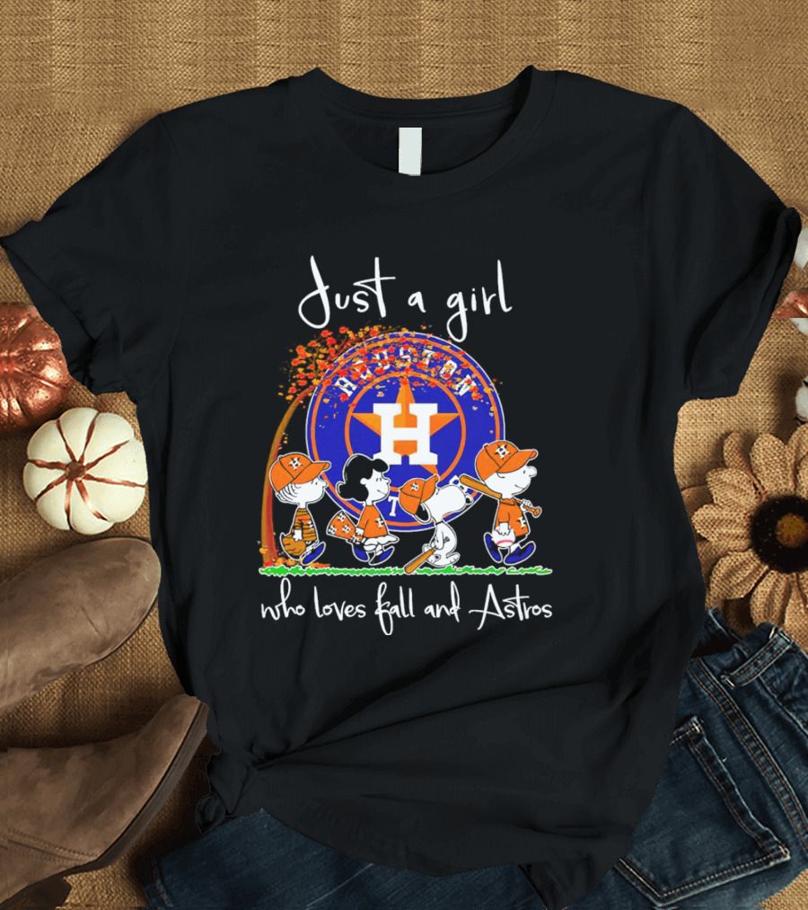 Just A Girl Who Loves Fall And Houston Astros Snoopy Peanuts Baseball Scene T-Shirt