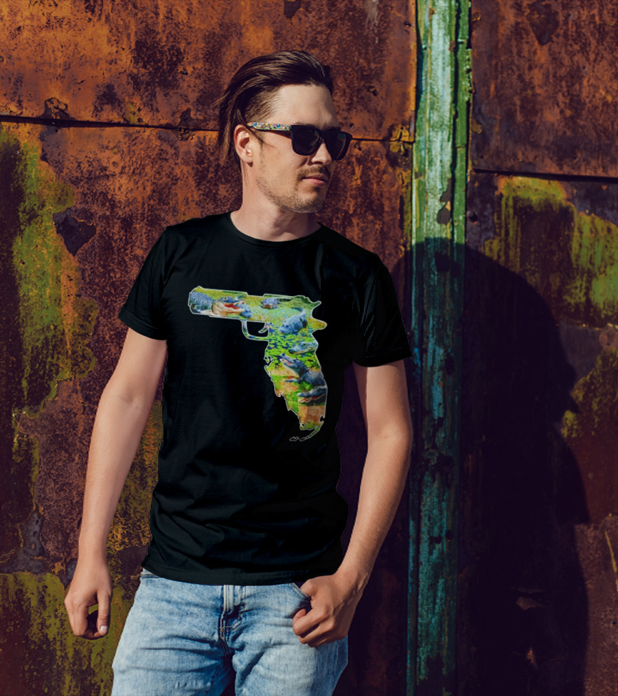 Florida Alligator Shape Gun T-Shirt