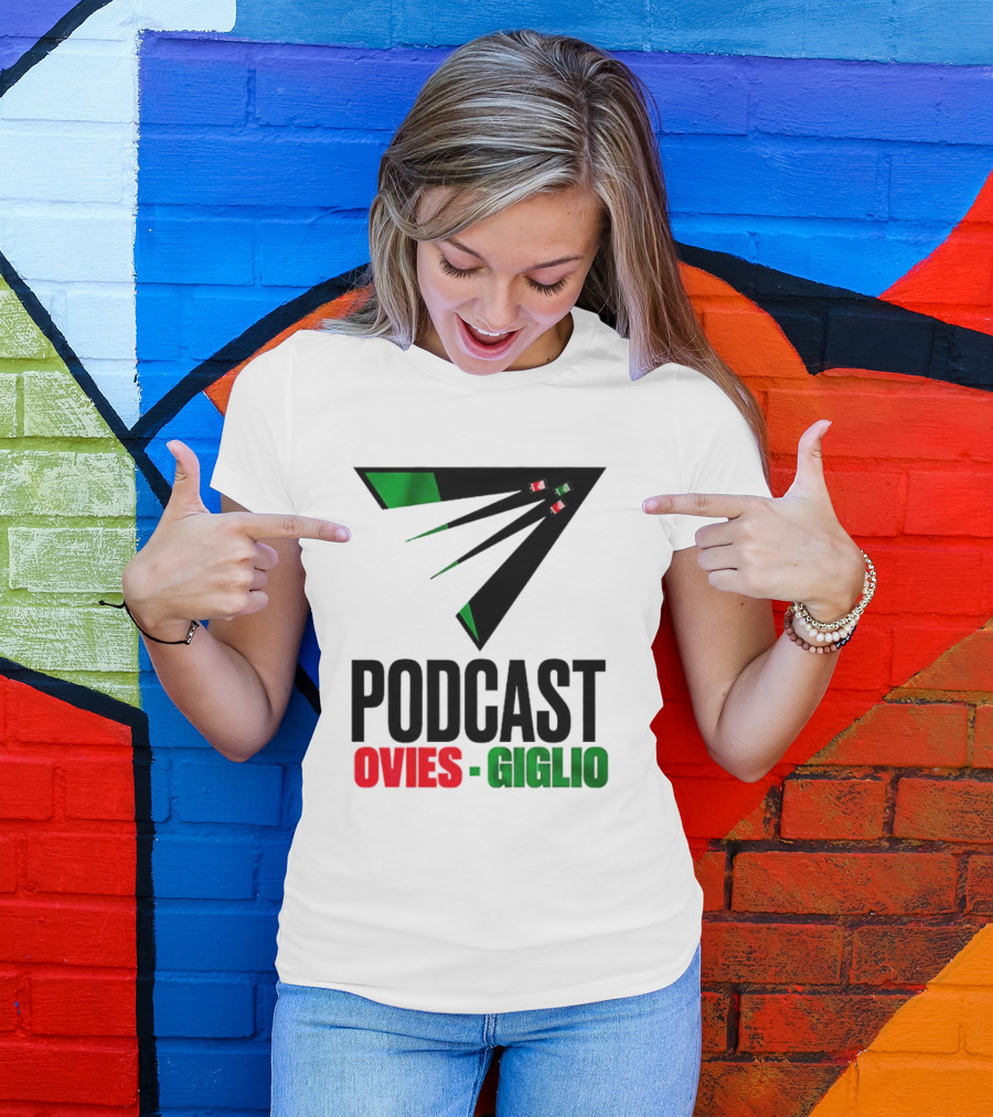 Podcasts Ovies Giglio Football Discussion With Triangular Color Stream T-Shirt