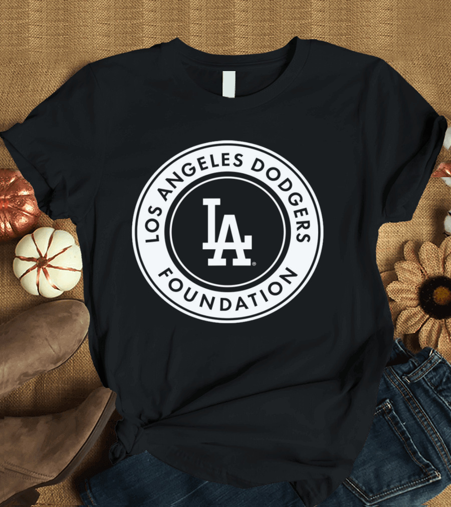 Los Angeles Dodgers Foundation LA Circle T-Shirt